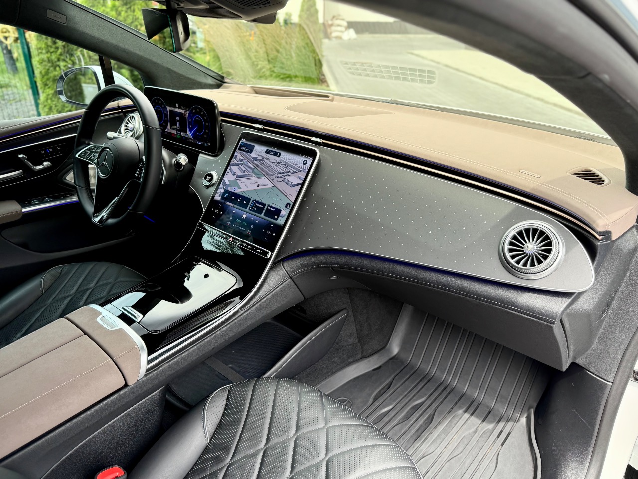 Mercedes-Benz EQS - фото 48