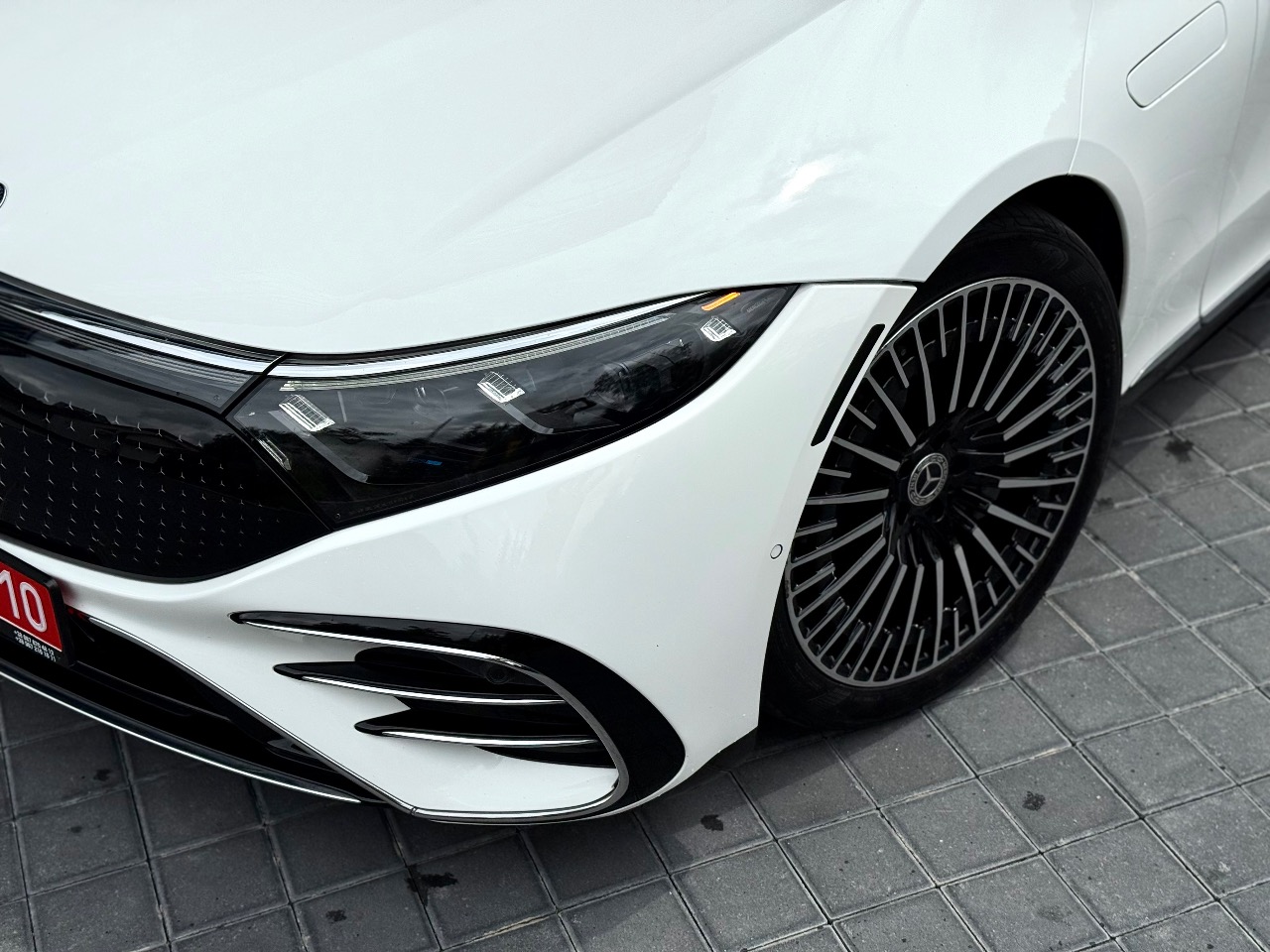 Mercedes-Benz EQS - фото 46