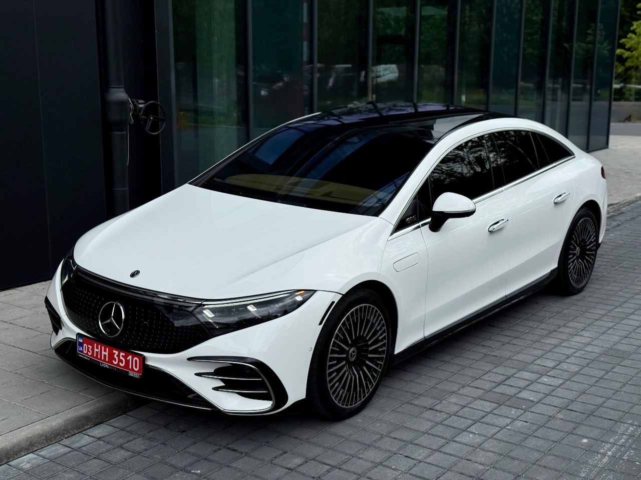 Mercedes-Benz EQS - фото 42