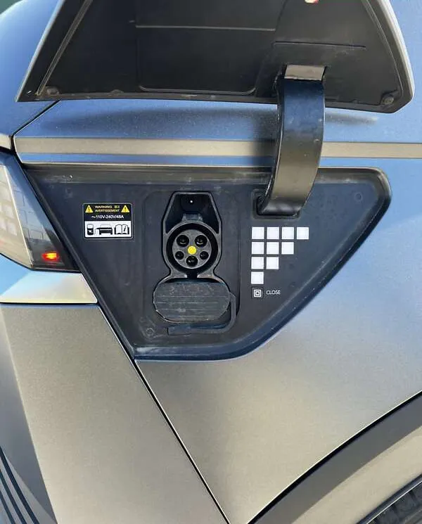 Hyundai IONIQ 5 - фото 22