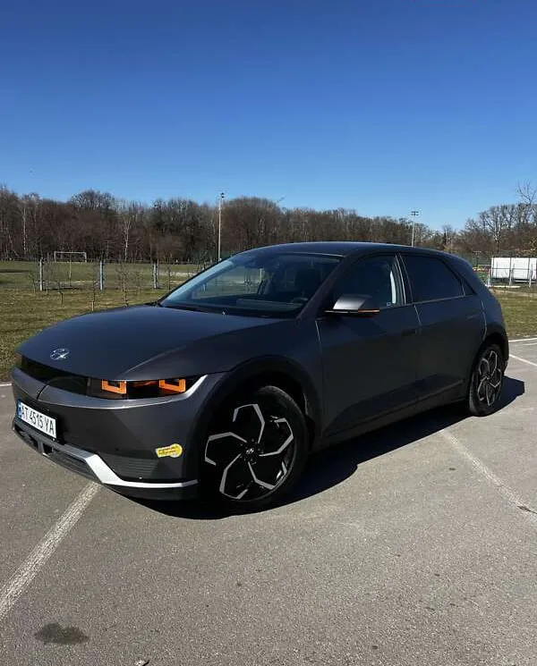 Hyundai IONIQ 5 - фото 8