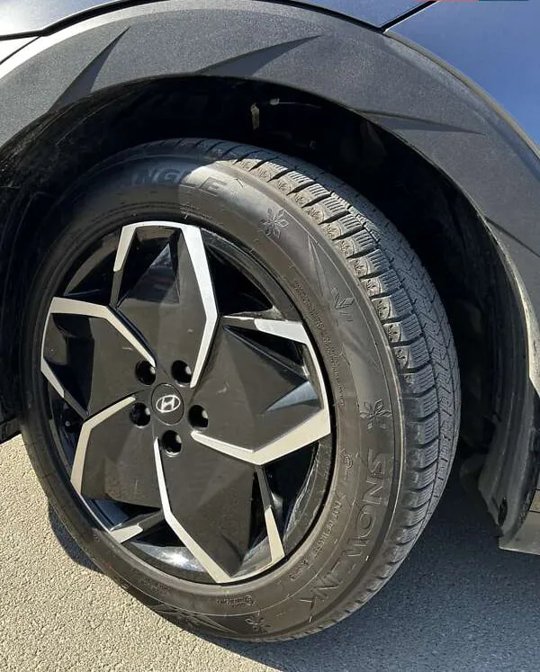 Hyundai IONIQ 5 - фото 21