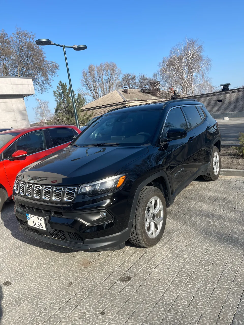 Jeep Compass - фото 1
