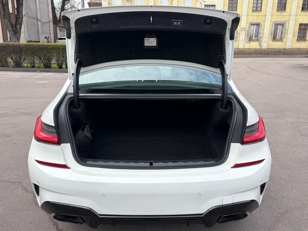 BMW 3 серії - фото 11