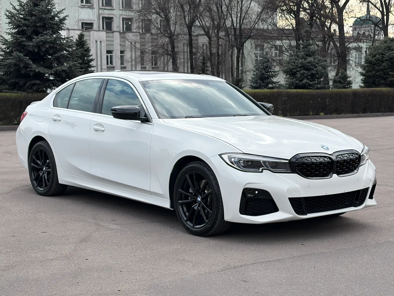 BMW 3 серії - фото 3