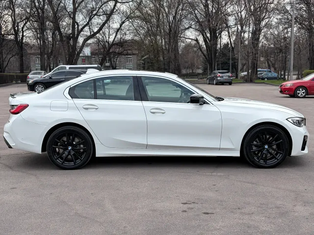 BMW 3 серії - фото 2