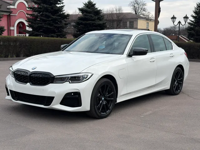 BMW 3 серії - фото 5