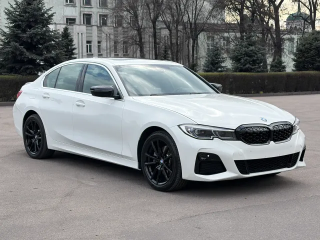 BMW 3 серії - фото 3