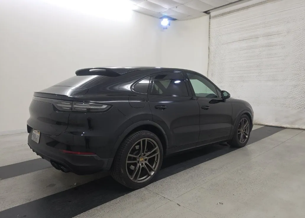 Porsche Cayenne - фото 3