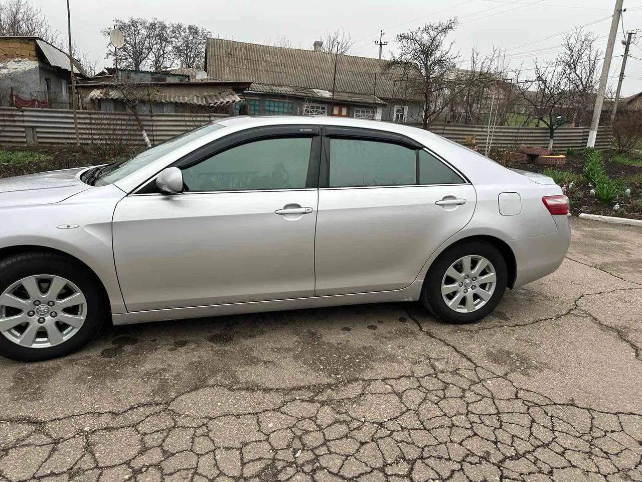 Toyota Camry - фото 9