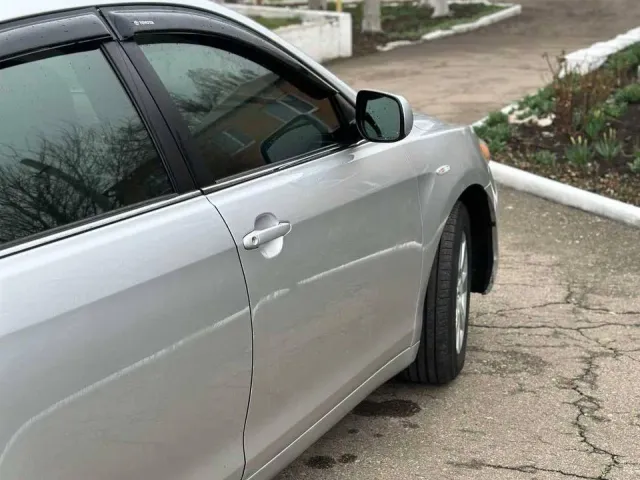 Toyota Camry - фото 5