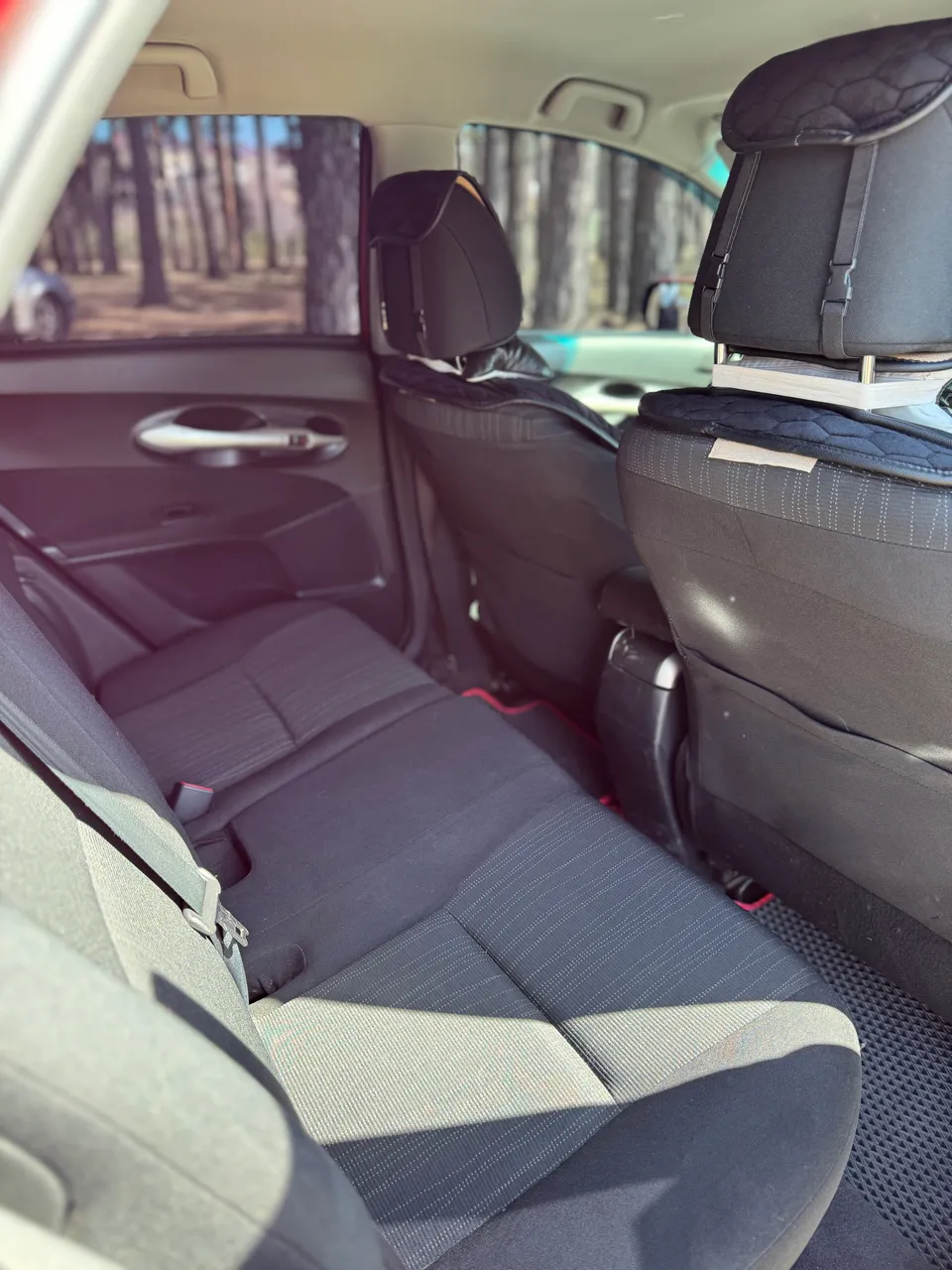 Toyota Auris - фото 10