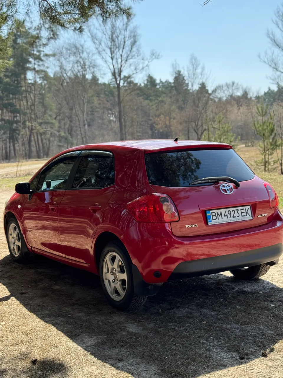 Toyota Auris - фото 3