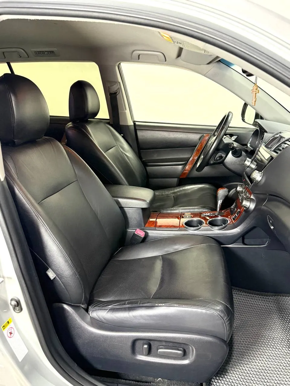 Toyota Highlander - фото 9