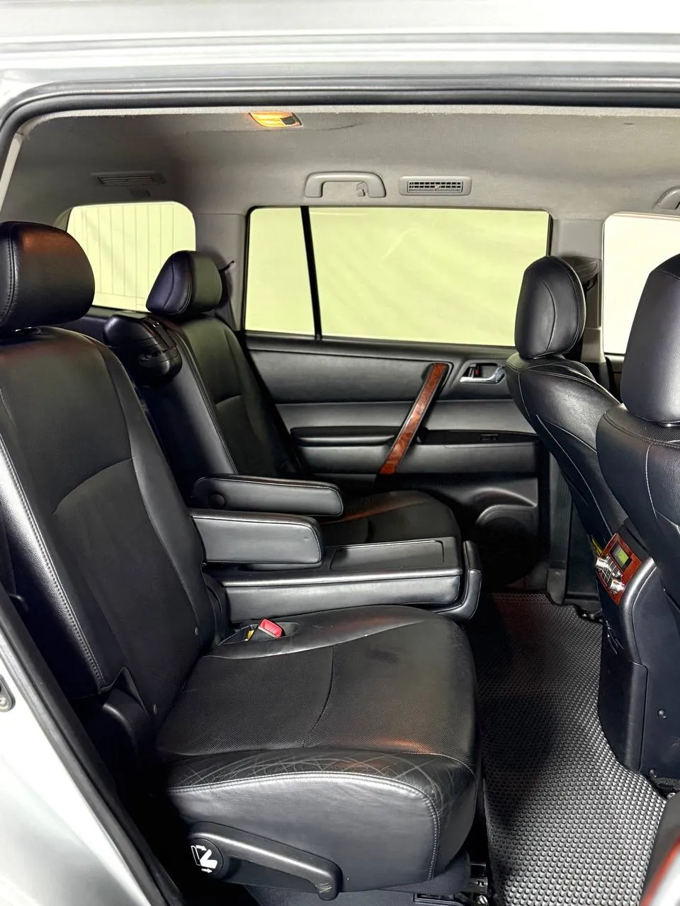 Toyota Highlander - фото 10