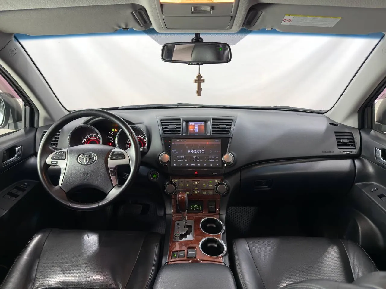 Toyota Highlander - фото 8