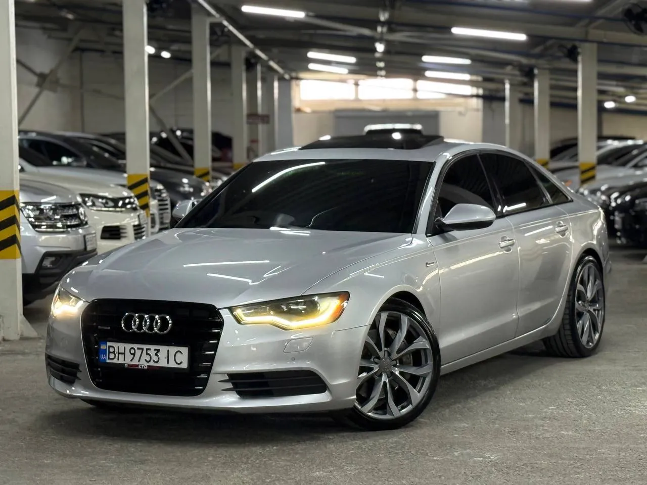 Audi A6 - фото 1
