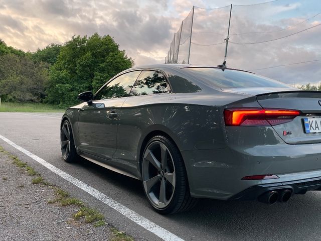 Audi S5 - зображення 2