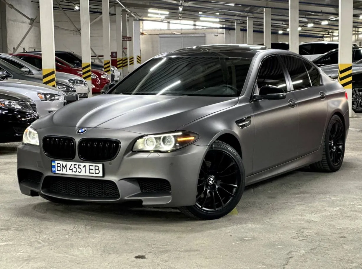 BMW 5 серії - фото 2