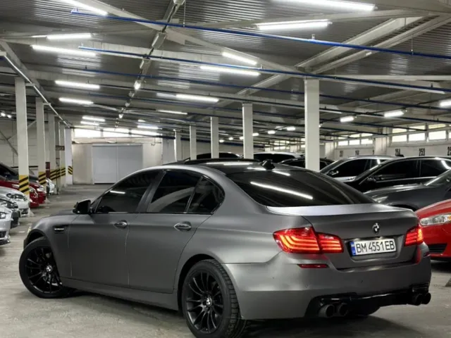 BMW 5 серії - фото 4