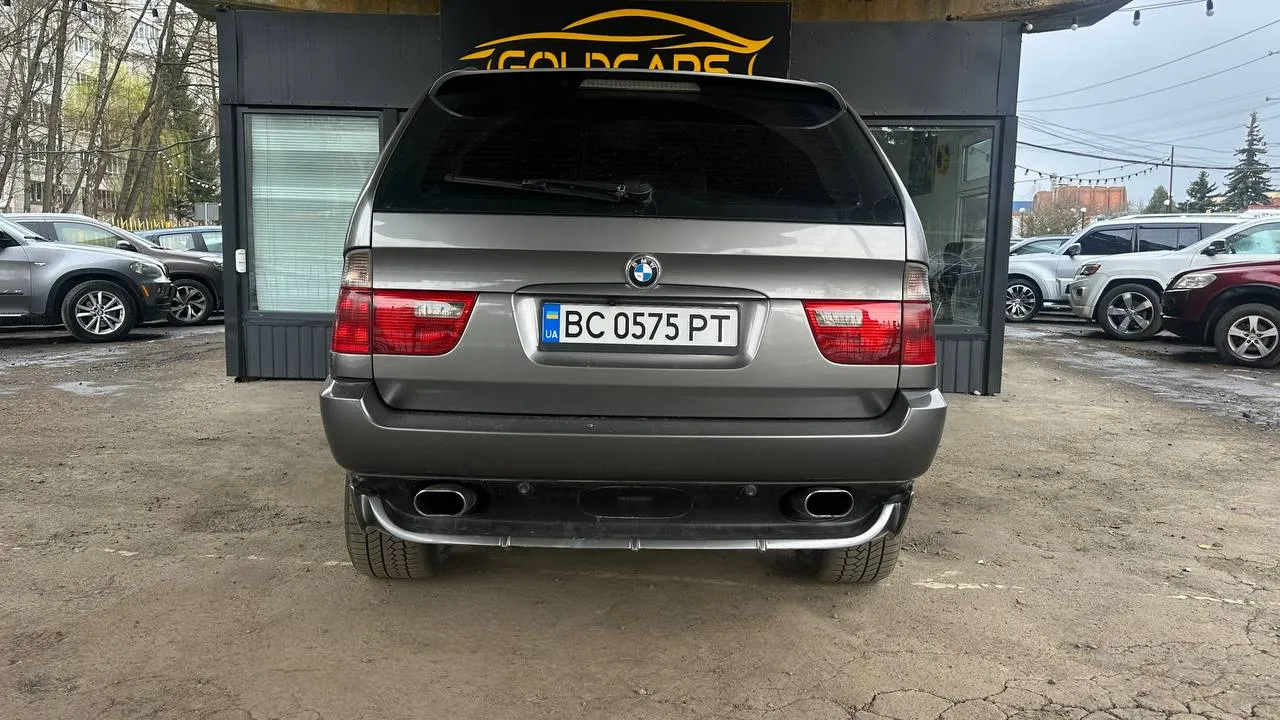 BMW X5 - фото 10