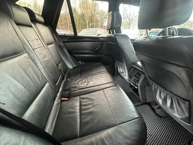 BMW X5 - фото 3