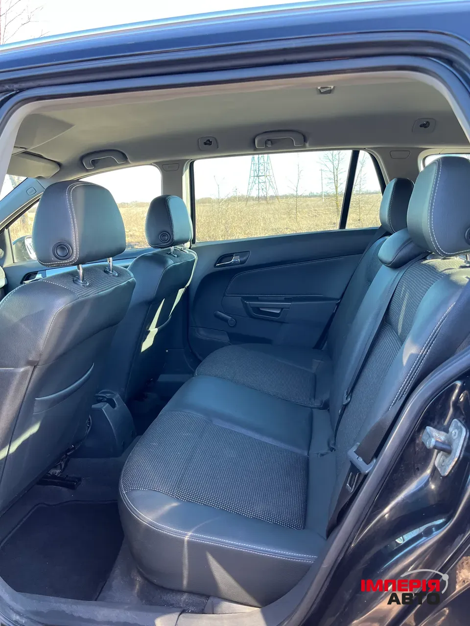 Opel Astra - фото 5