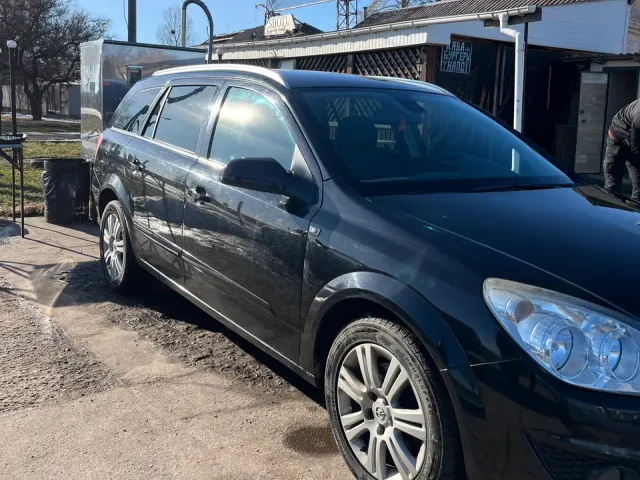 Opel Astra - фото 2