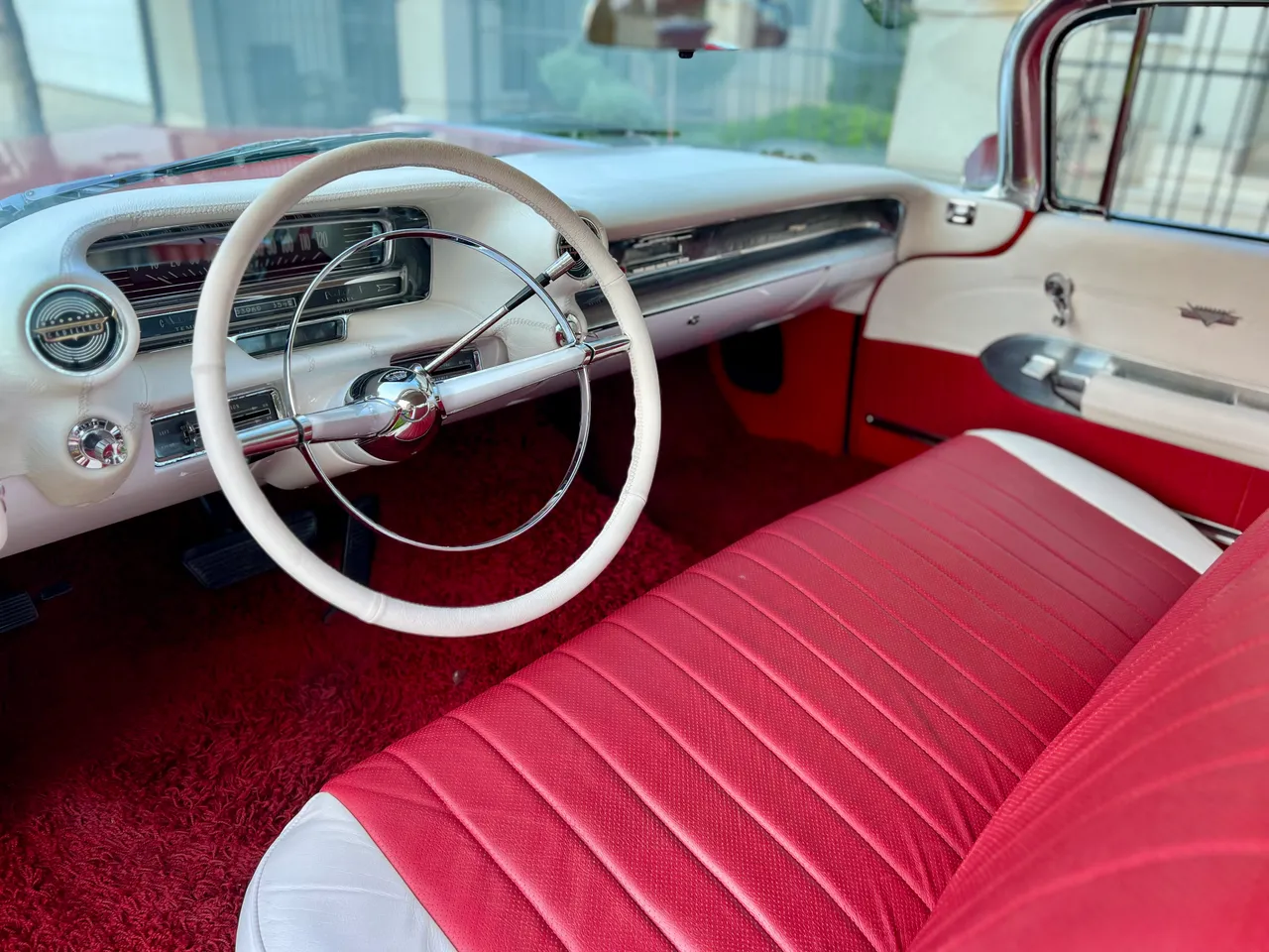 Cadillac DeVille - фото 40