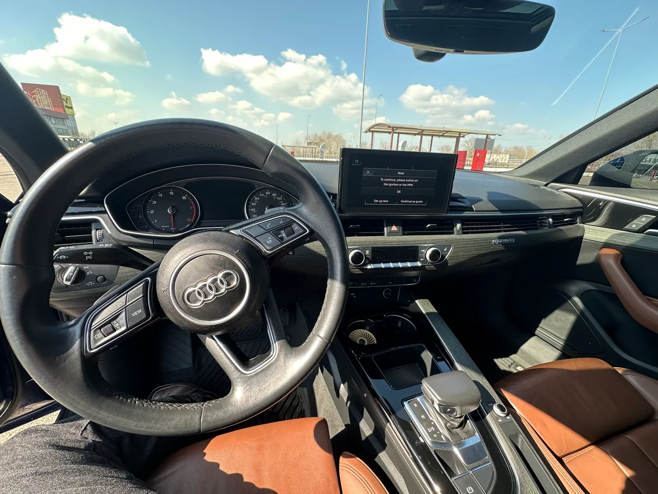 Audi A4 - фото 13