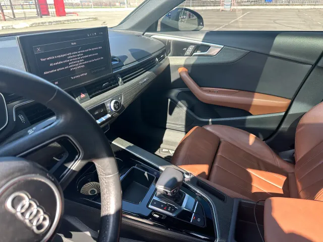 Audi A4 - фото 2