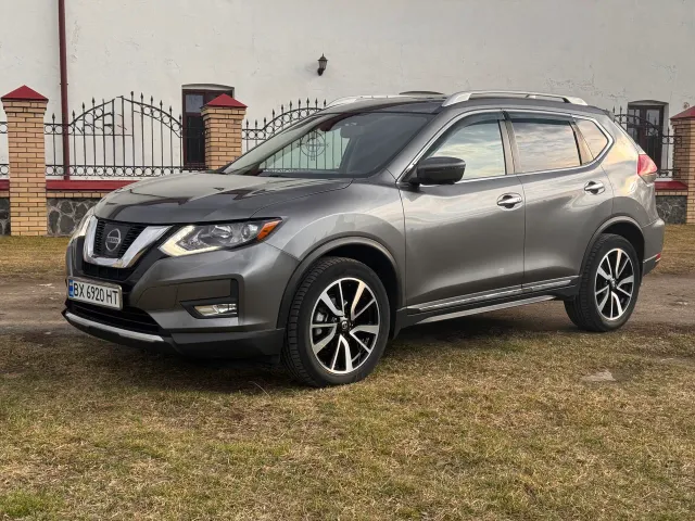 Nissan Rogue - фото 1