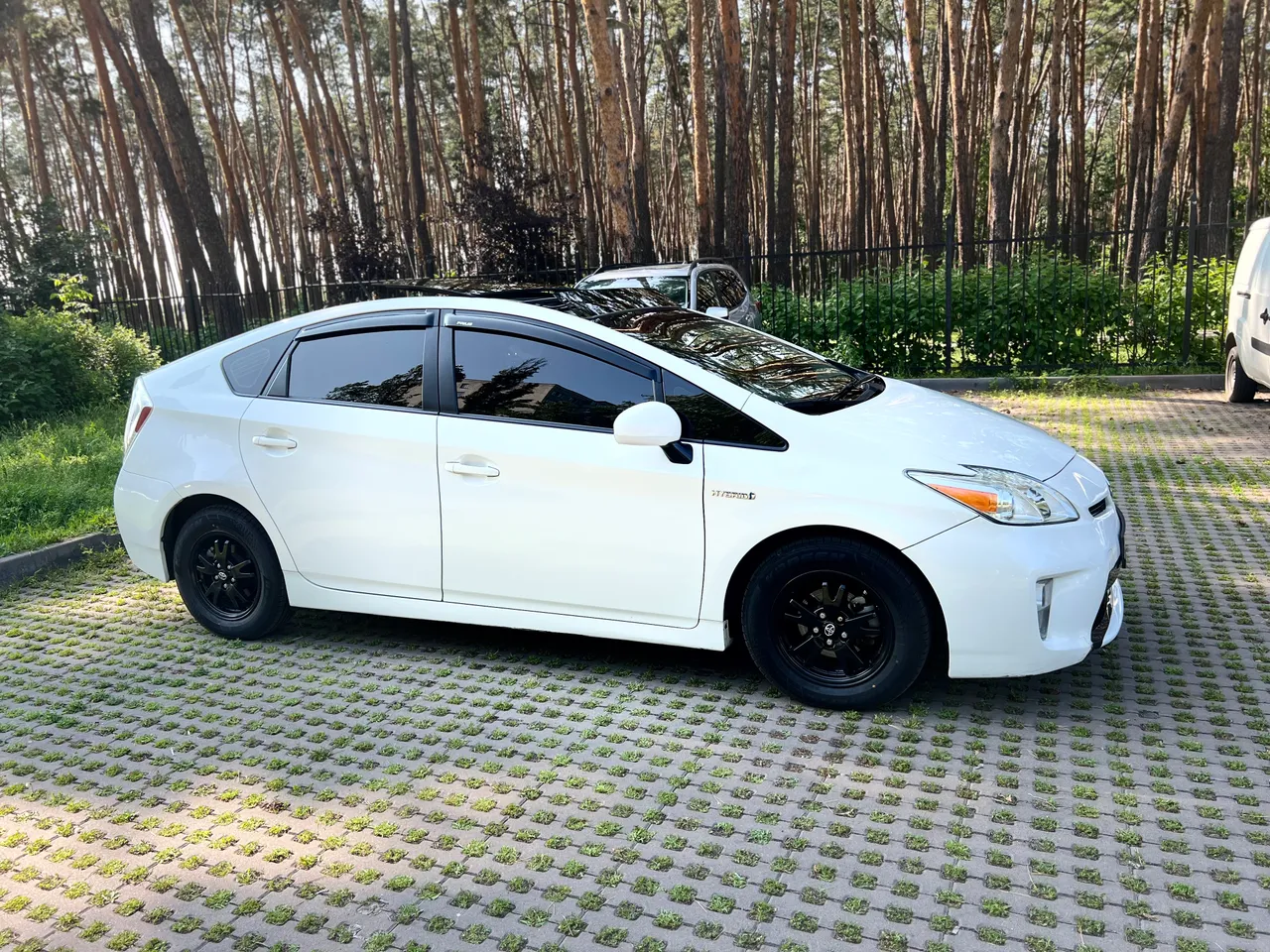 Toyota Prius - фото 10