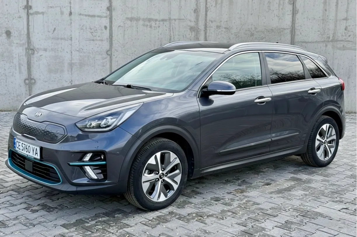 Kia Niro - фото 1