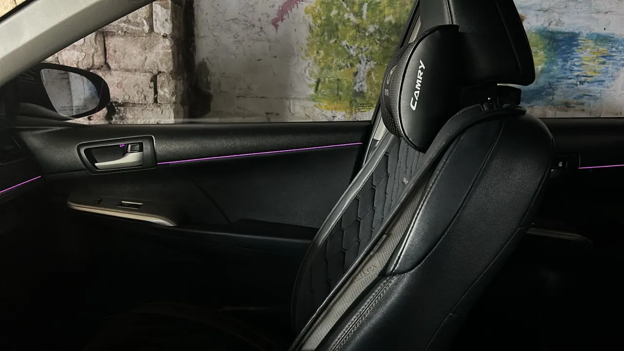 Toyota Camry - фото 13