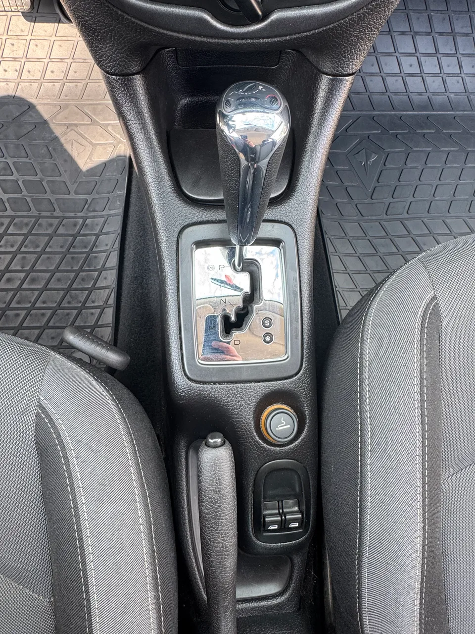 Peugeot 206 - фото 15