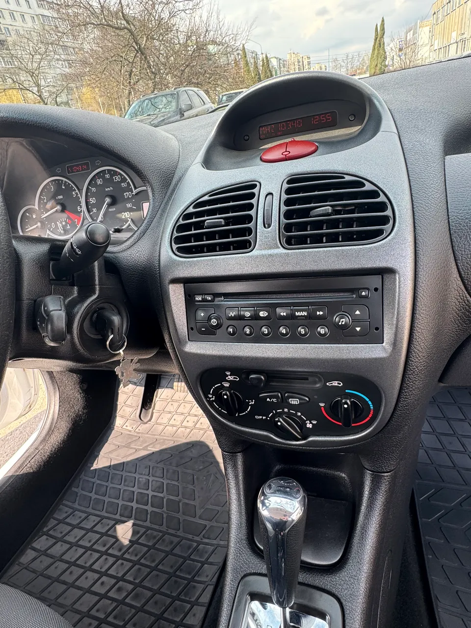 Peugeot 206 - фото 19