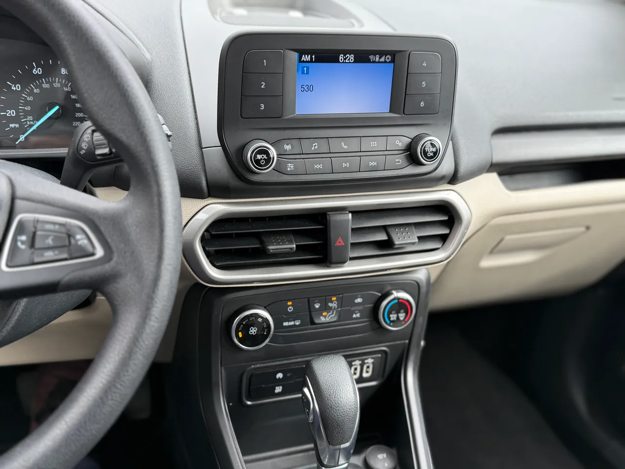 Ford EcoSport - фото 30