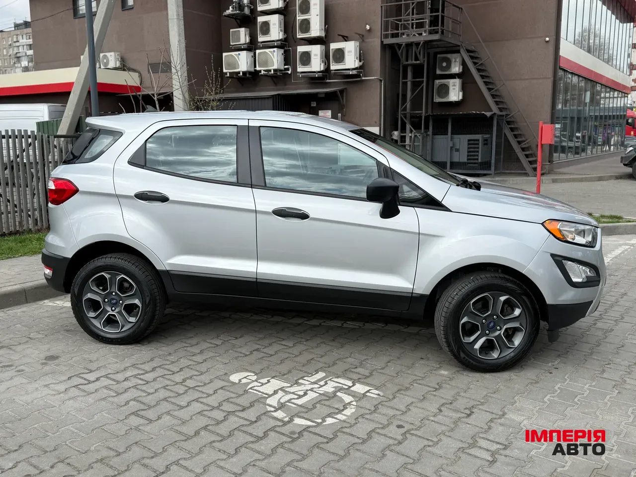 Ford EcoSport - фото 59