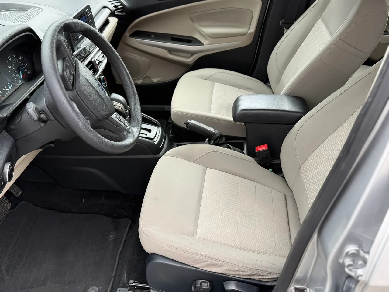 Ford EcoSport - фото 35