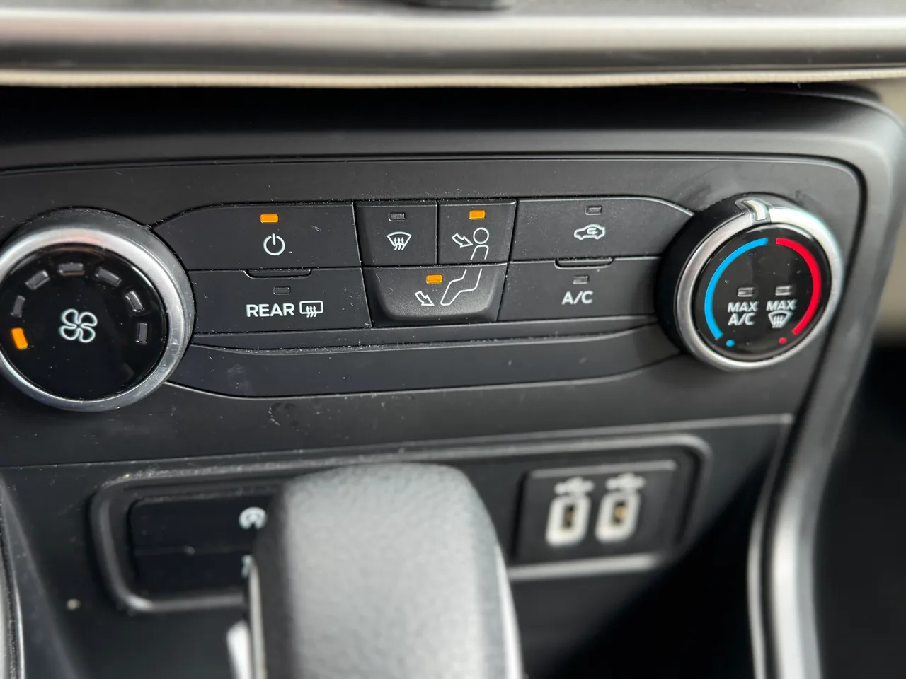 Ford EcoSport - фото 25