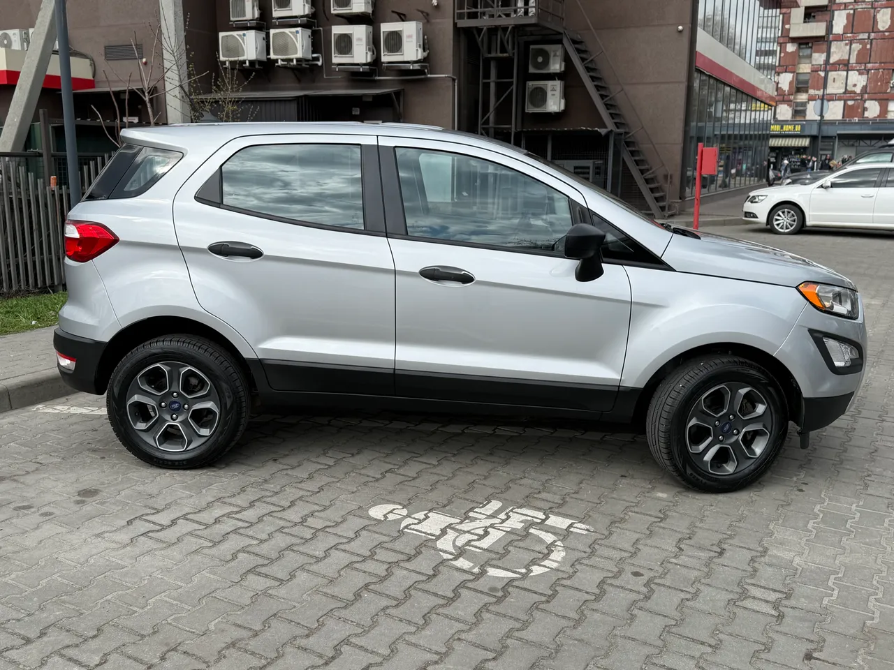 Ford EcoSport - фото 50