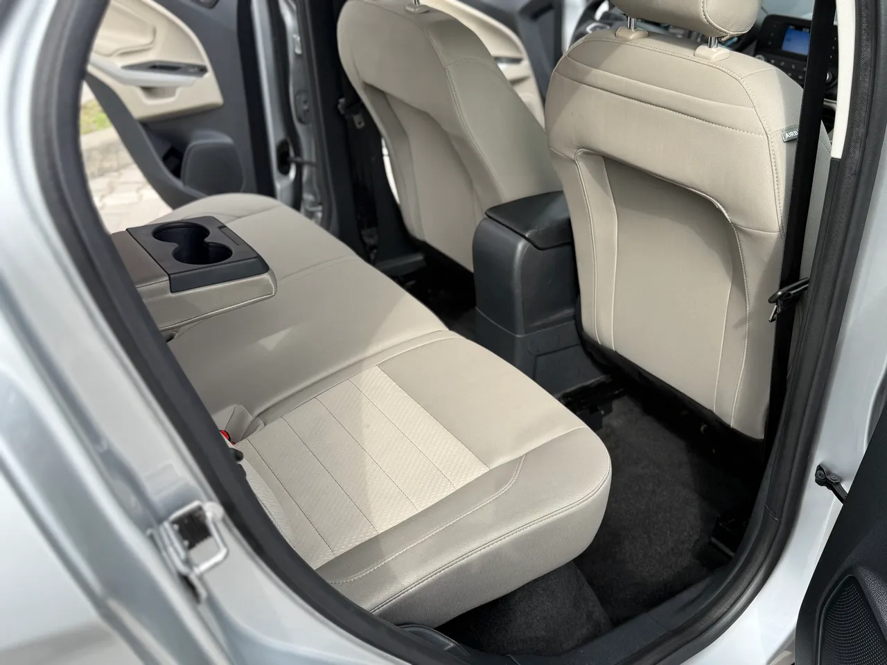 Ford EcoSport - фото 18