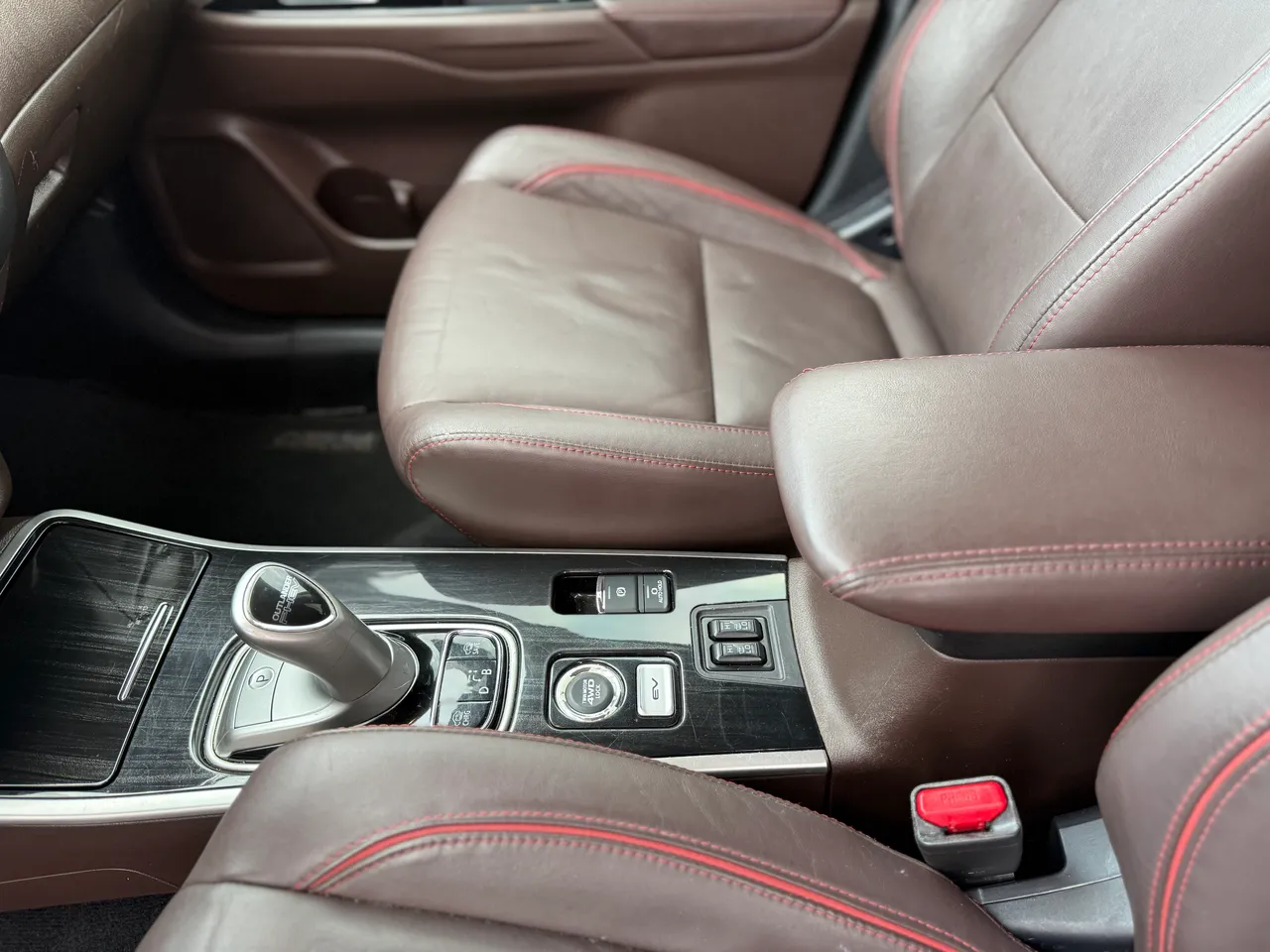 Mitsubishi Outlander - фото 11