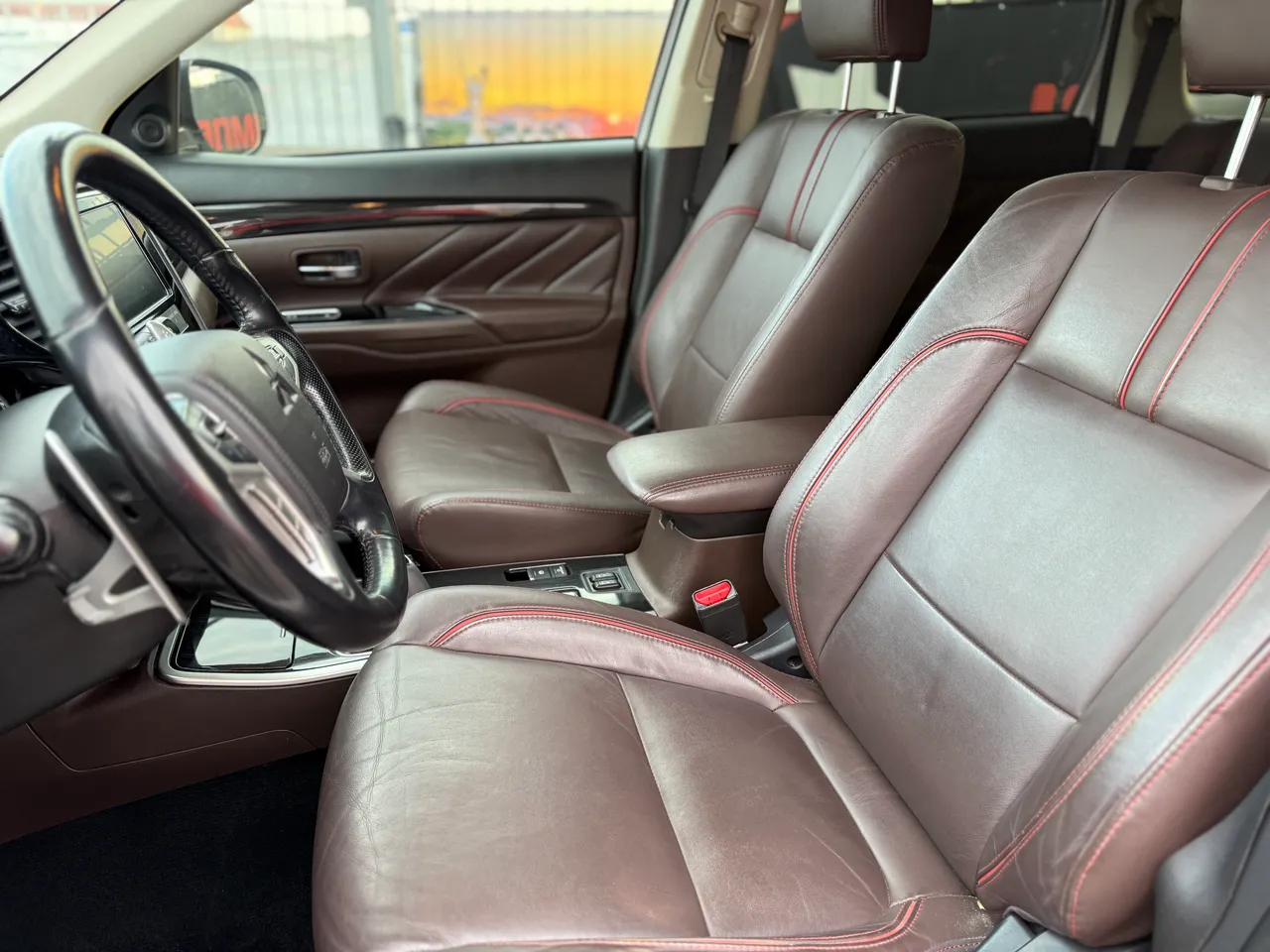 Mitsubishi Outlander - фото 9