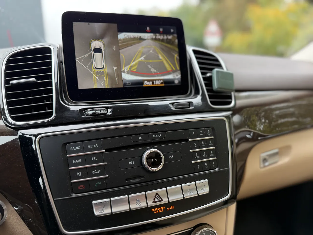 Mercedes-Benz GLE - фото 20