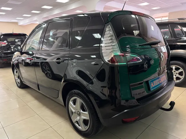 Renault Scenic - фото 2