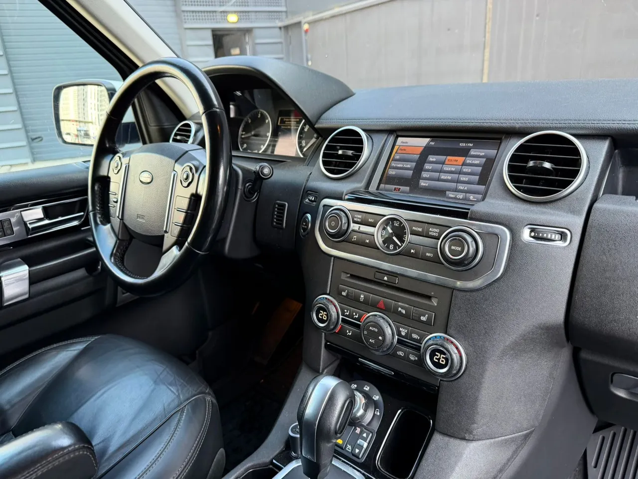 Land Rover Discovery - фото 26