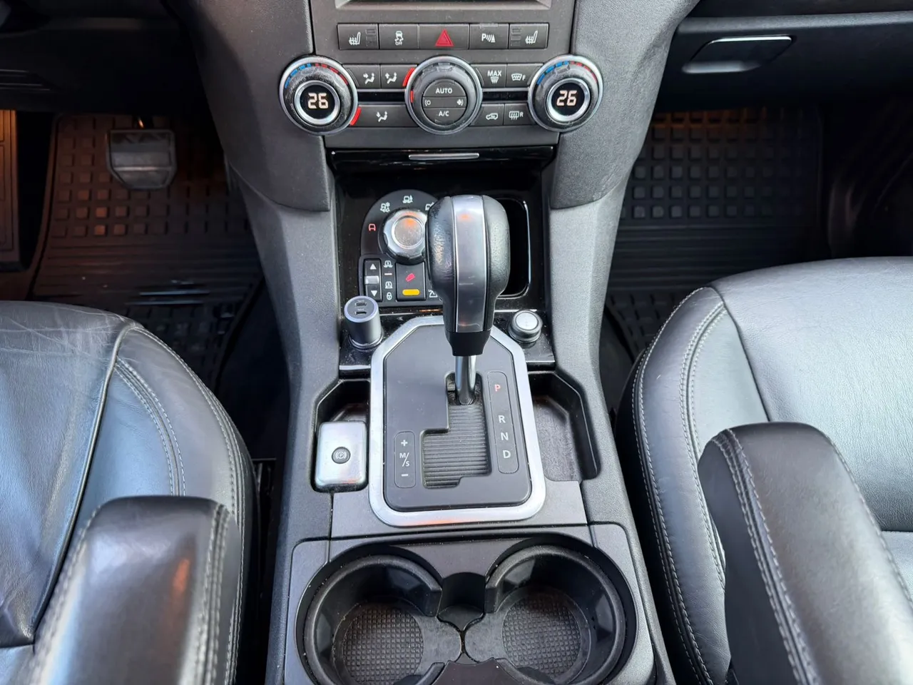 Land Rover Discovery - фото 31