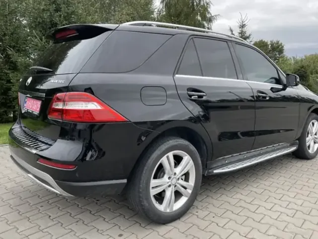 Mercedes-Benz M-Класс - фото 4